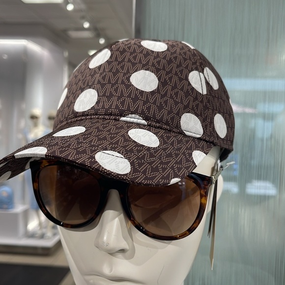 Michael Kors Women's Baseball Cap Hat Adjustable OS Chocolate BROWN DOTS
NWT - Picture 14 of 16